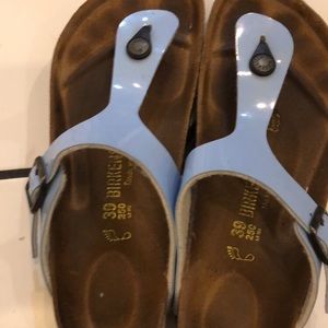 Birkenstock Gizeh Lagoon Blue Patent Birko-Flor
